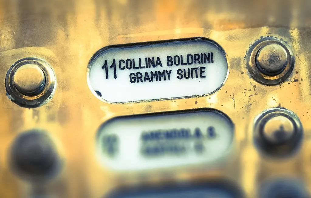 Grammy Suite Roma 3*,